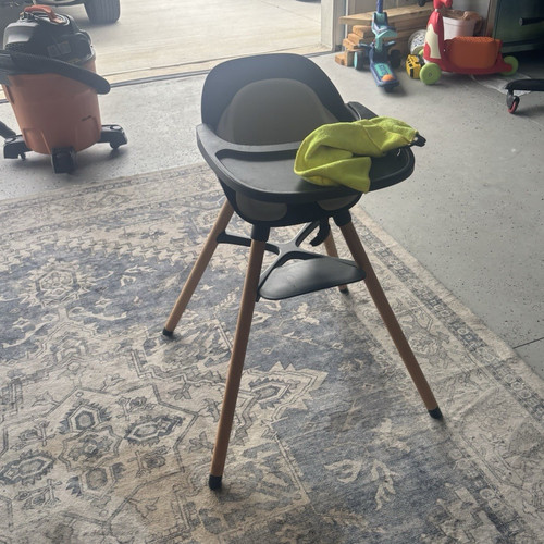 Lalo baby high chair - chair,, w/